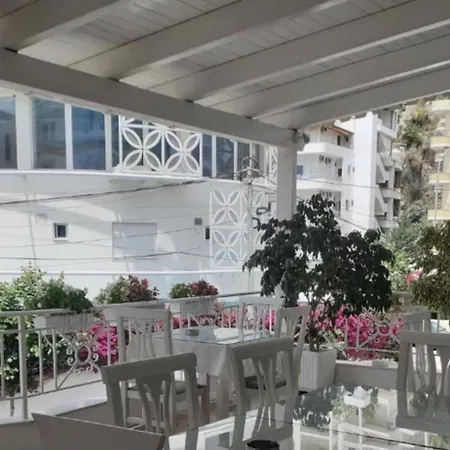 Ceko Hotel Saranda