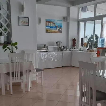 Ceko 3* Sarandë