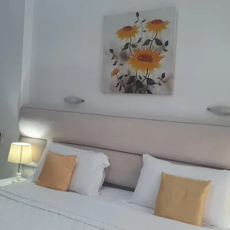 Ceko Hotel Sarande