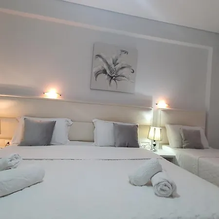 Ceko Hotel Sarande